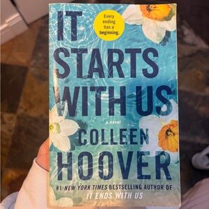 It Starts With Us by Colleen Hoover